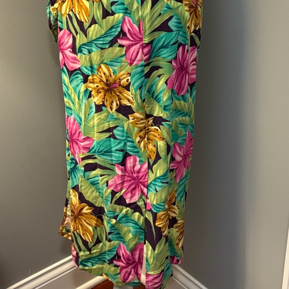 Vintage Clues Tropical Sundress - Picture 11 of 13